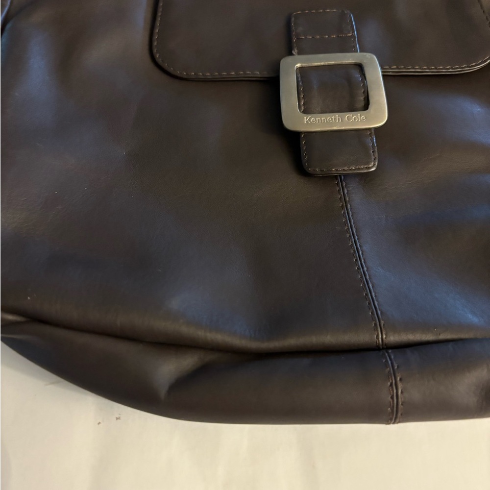 Kenneth Cole N.Y. Vintage Dark Brown Leather Shoulder Bag - Picture 7 of 12
